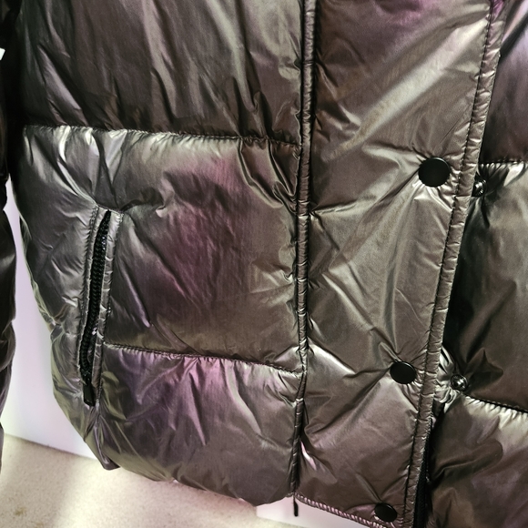 GAP Metallic Cropped Puffer - Picture 5 of 6